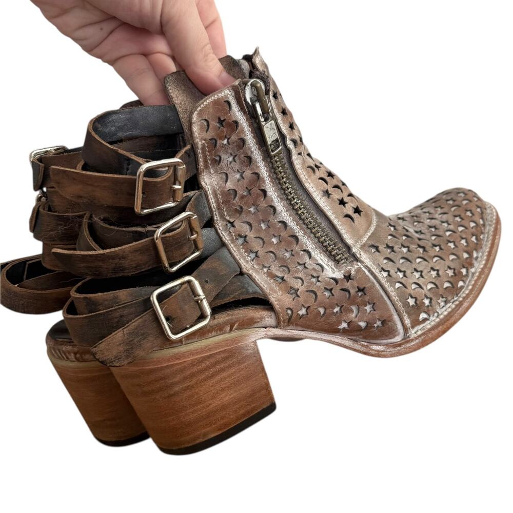 Freebird by Steven Dahlia Laser Cut Leather Open Back Ankle Booties Brown Sz 11 - Picture 2 of 10